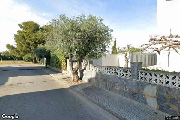 VIVIENDA Y PARCELA EL VENDRELL